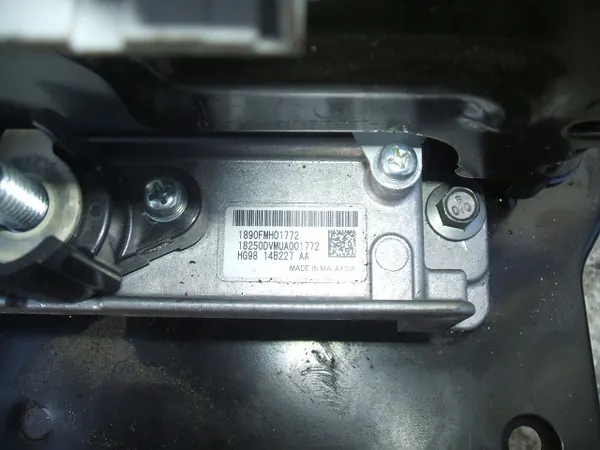 Batterie hybride Ford Mondeo MK5 OEM HG98-10B759-CA image 9