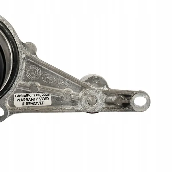 Vattenpump VW 2.0 TDI 05L121011D image 3