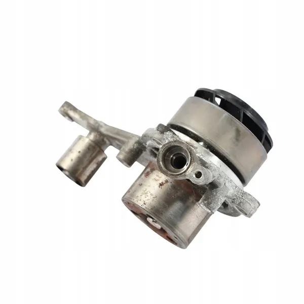 Vattenpump VW 2.0 TDI 05L121011D image 7