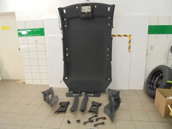 Teto Jaguar F-Pace OEM Podsufitka - Usado image 2