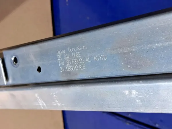 Jaguar XJ X351 2016 Drempelstrip OEM AW93F32225AC image 6