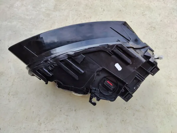 REFLECTOR XENÓN IZQUIERDO - AUDI Q5 8R LIFT 12-16 image 8