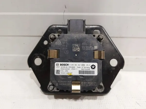 Radar de régulateur actif Dodge OE d'occasion 04672626AB image 3