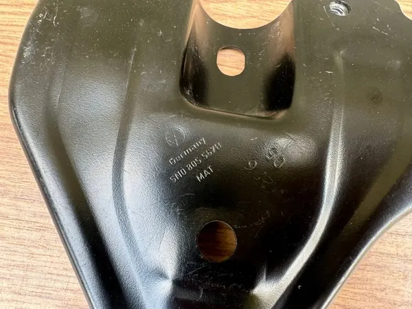 VW TIGUAN I 07- Haubenverriegelungsstütze 5N0805567B image 2