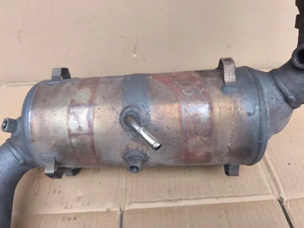 Filtro DPF vazio Ford Mondeo MK5 2.0 TDCI sem inserto image 7