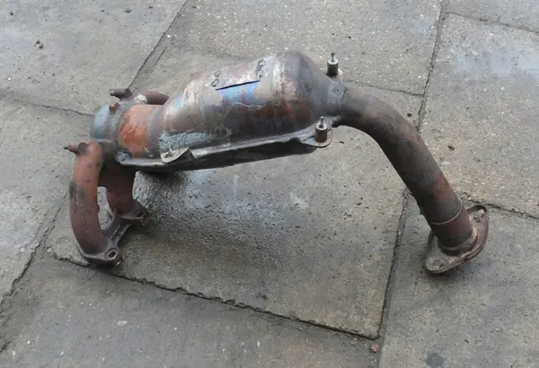 Exhaust manifold catalytic converter 1.2 Fiat Doblo Punto 2 image 2