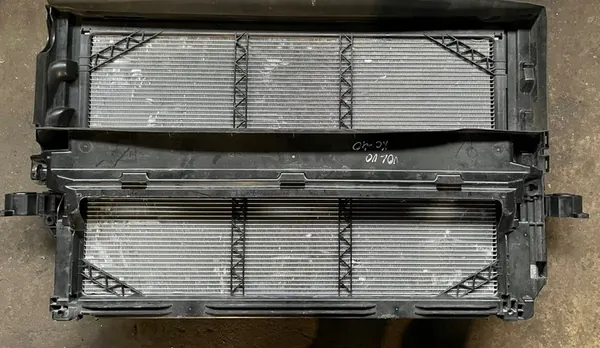 Conjunto de radiadores VOLVO XC40 2.0 MILD HYBRID image 4