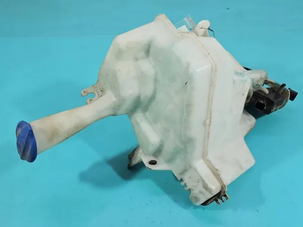 Hyundai OEM 98610-A6000 spolarvätsketank image 2