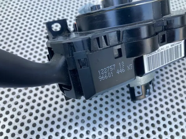 Citroen Schakelaar OEM 96601446xt image 2