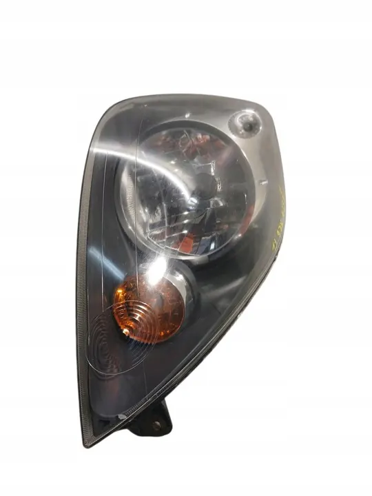 Oikea Etuvalaisin Ford Fiesta MK6 6S61-13W029-AE image 2