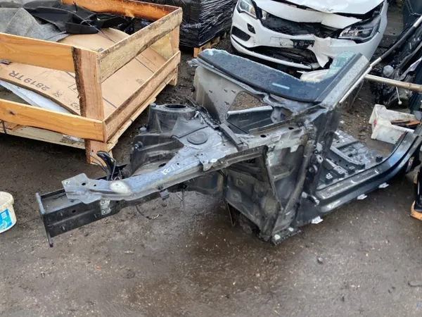 Audi A5 2020 Etu Vasen Lokasuoja OEM 200633 image 2
