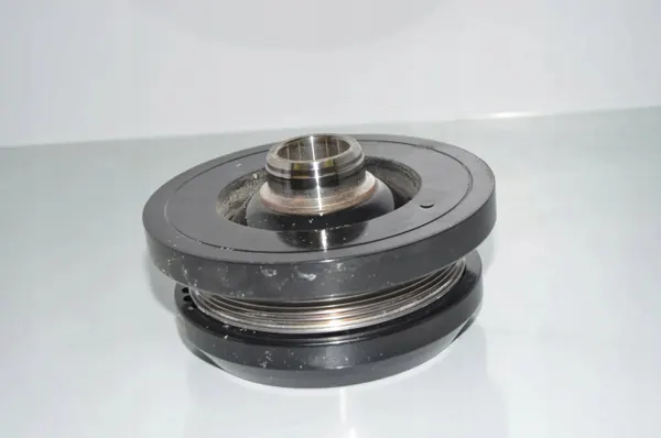 Kampiakselin hihnapyörä OEM 11238477604 BMW X6 3.0L image 3