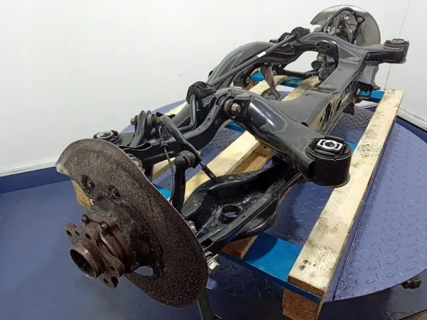 BMW 3 G20 Hinterachsschwinge OEM 6876541 image 6