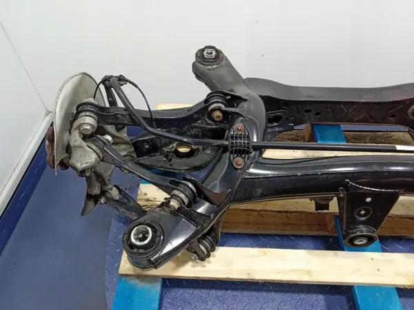 BMW 3 G20 Hinterachsschwinge OEM 6876541 image 9