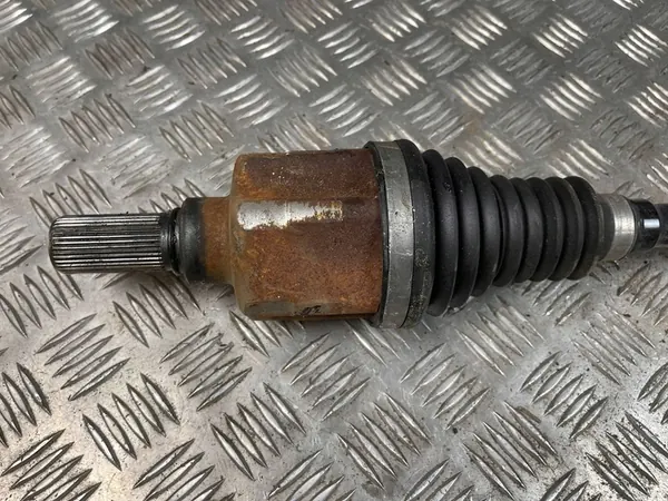 Eixo dianteiro esquerdo Peugeot 2008 II image 4