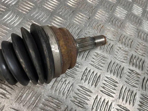 Eixo dianteiro esquerdo Peugeot 2008 II image 5