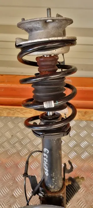 BMW X1 E84 Giunto Ammortizzatore Sinistro 6788699 image 5