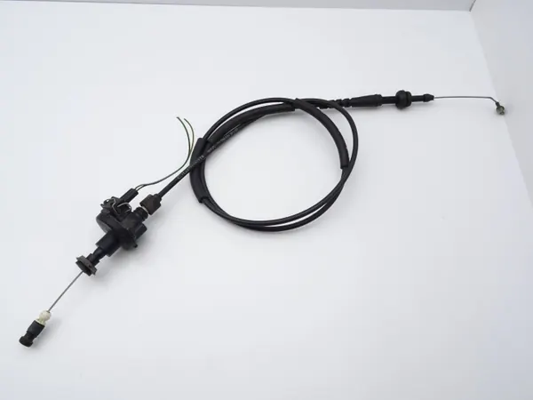 Lien de Gaz OEM DRC88239 pour VW Golf IV 1.6B image 2