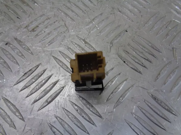 AutoHold Schalter VW Passat B6 2005- 3C0927227B image 4