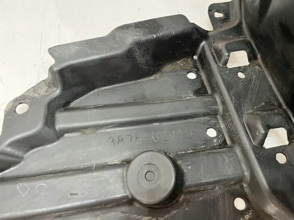 Aile avant droite Toyota Corolla E21 OEM 53875-02710 image 7