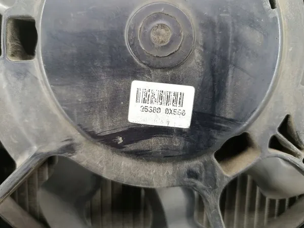 Radiador de agua con ventilador Hyundai i10 FL I 253800X550 image 3