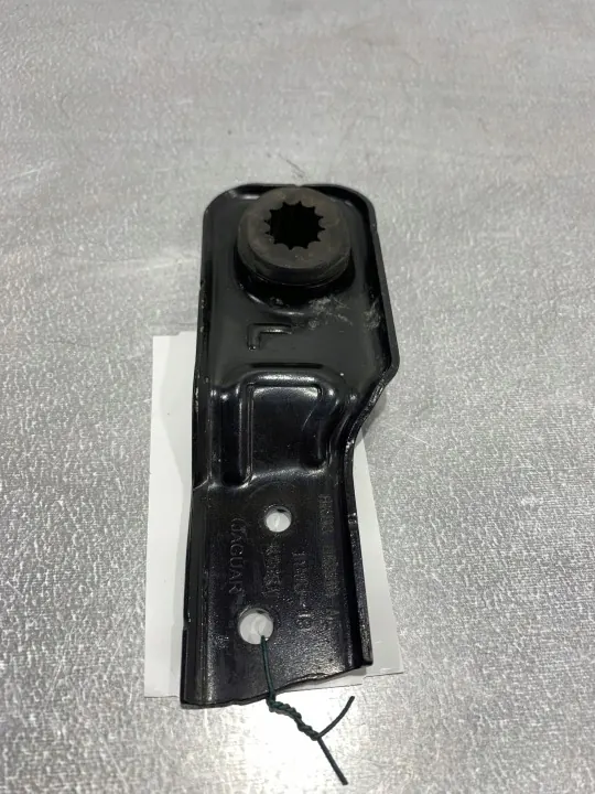 Support radiateur Jaguar F-Pace OEM FBZ19055 image 4