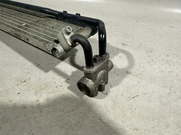 VW versnellingsbakkoeler OEM 7P0317019A Touareg 3.0L image 6