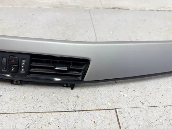 Etupenkin kehys OEM 9332485 BMW X1 F48/F49 image 3