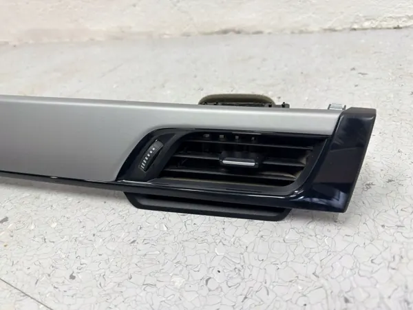 Etupenkin kehys OEM 9332485 BMW X1 F48/F49 image 4