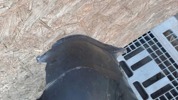 Left Front Wheel Arch Volvo S60 2004-2009 OEM 30655665 image 7