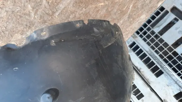 Left Front Wheel Arch Volvo S60 2004-2009 OEM 30655665 image 9