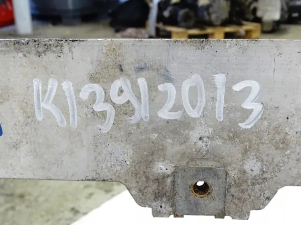 Palkki OEM STREFY ZGNIOTU DOLNA Mercedes CLA W117 image 9