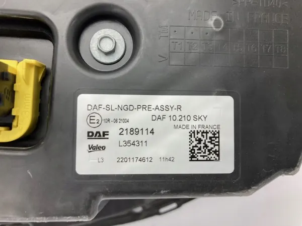 DAF XG XG+ Lanterneau Toit Droit OEM 2189114Q image 6