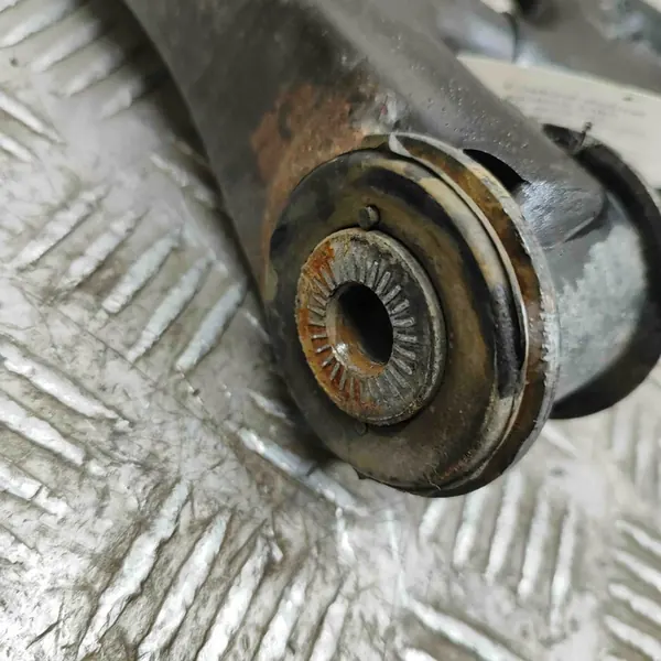 Braccio di Controllo Anteriore Destro VW Caddy IV 1K0407152BL image 4