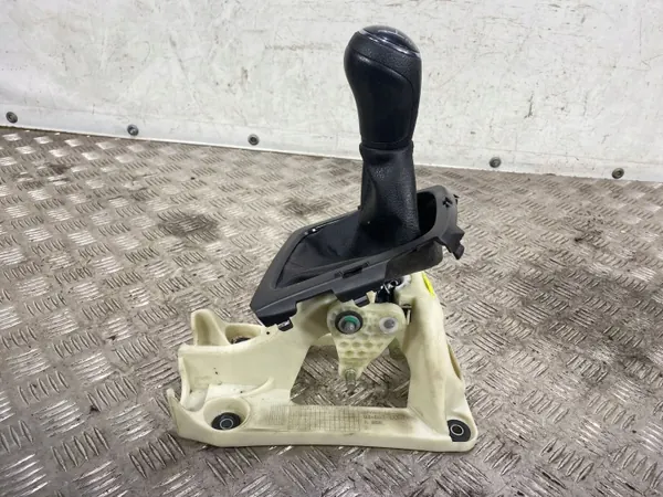 Växelspak Suzuki OE FBZ17947 för Vitara 2019 image 5