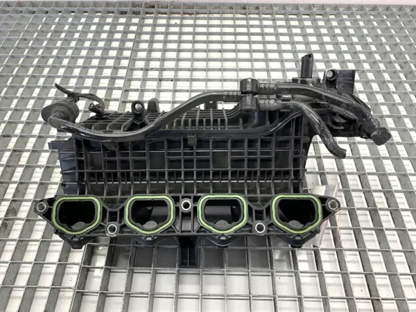 Colector de admisión OEM 04E129711M Skoda Superb III 1.4 image 3