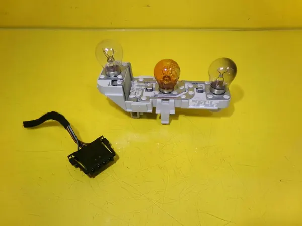 Left Rear Lamp Insert Mercedes-Benz B W245 A1698200377 image 4