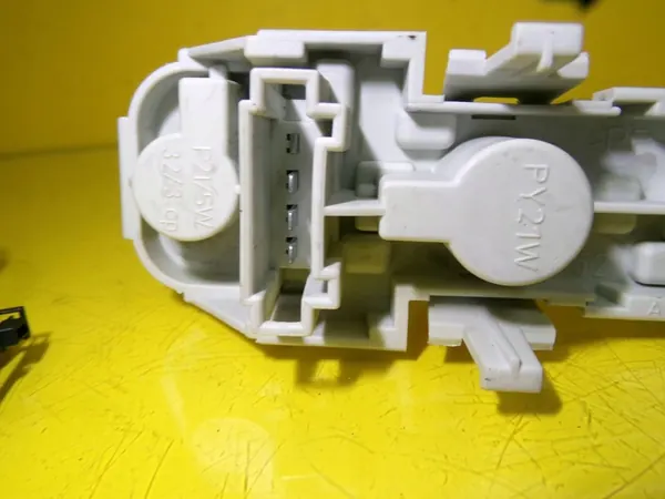 Left Rear Lamp Insert Mercedes-Benz B W245 A1698200377 image 7