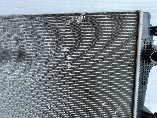 Radiador de agua Renault Scenic III 1.6 DCI image 8