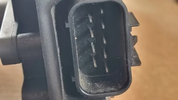 Zündspule Opel Vectra C SIGNUM 2.2B 12567686 DELPHI image 5