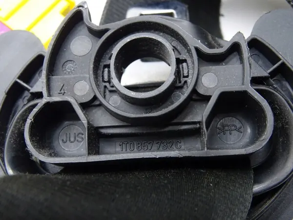 Säkerhetsbälte fram höger OEM 3C1857706R för VW Passat CC image 8