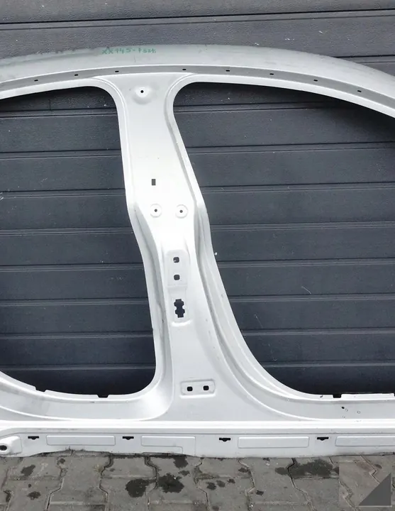 MERCEDES CLA C174 C178 Coupé Poteau B Droit Toit OEM image 1