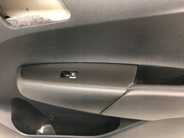 OEM 82361G6000BILI Front Rechts Türhaut Kia Picanto image 5