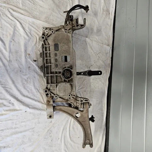 Begagnad VW Passat B7/Tiguan dragkrok OEM 7NO 199 369 A image 3
