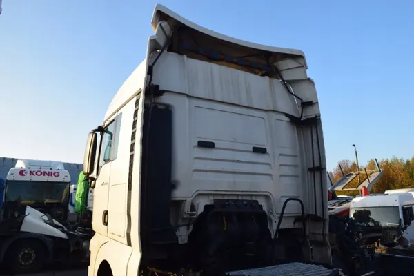 Hytram med Dörrar MAN TGX TGA XLX - Begagnad image 3