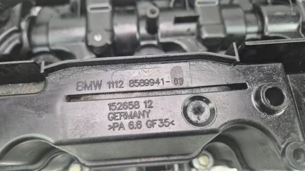 BMW Venttiilikansi OEM 15265812 N47D20C-moottorille image 8