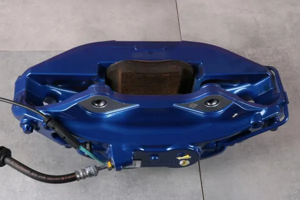 BMW Bromssystem OEM 6891335 - Bromsokar Skivor image 10