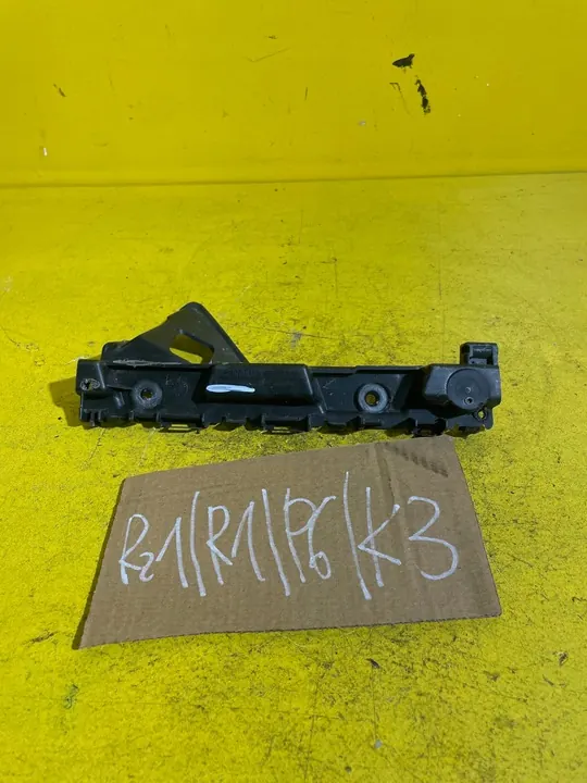 RENAULT TRAFIC II - Deslizamento de Para-choque Direito 622204446R image 3