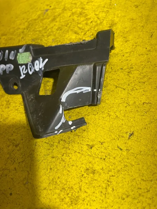 RENAULT TRAFIC II - Deslizamento de Para-choque Direito 622204446R image 5