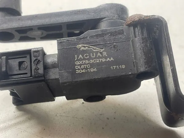 Capteur de niveau avant gauche JAGUAR XF (X260) GX733C279AA image 3